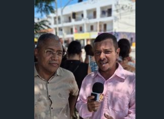 Superintendente do DETRAN visita obra de implantação de semáforo no Icaraí, em Caucaia