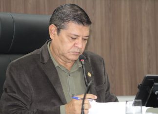 Vereador Dr. Tanilo solicita construção de areninha e academia ao ar livre no bairro Picuí