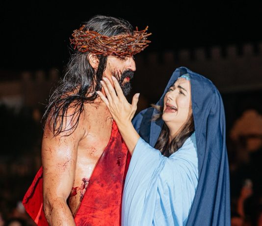 Com recorde de público, Paixão de Cristo de Quixaba se consolida com a maior a céu aberto do Ceará