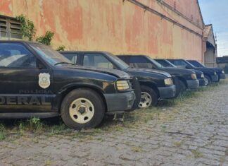 Polícia Federal realiza leilão de veículos e sucatas no Ceará; lances a partir de R$ 7.500
