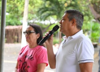Presidente da Câmara de Caucaia, Dr. Tanilo Meneses, participa de homenagem às mães no Parque Botânico