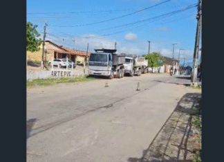 Sob pressão popular e cobrança da imprensa, Prefeitura de Caucaia realiza limpeza nos Cariocas, no Marechal Rondon