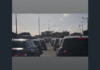 Trânsito lento e congestionamento marcam manhã desta terça-feira (20) na Av. Mister Hull, entre Caucaia e Fortaleza