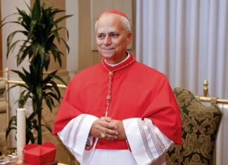 Americano Robert Francis Prevost é eleito novo papa e adota o nome Leão XIV