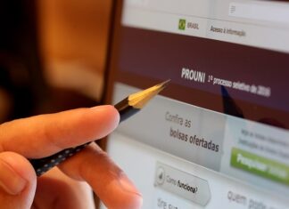 ProUni abre consulta e oferta mais de 211 mil bolsas para o segundo semestre de 2025