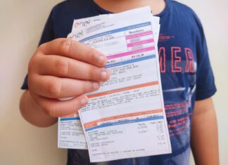 Famílias de baixa renda terão isenção total na conta de luz para consumo de até 80 kWh a partir de julho