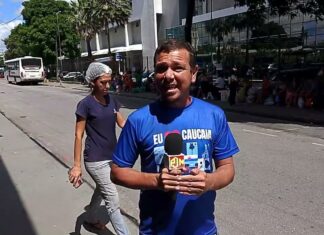 Topiqueiros fazem manifestação cobrando cumprimento de promessas de campanha de Naumi Amorim