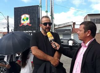 Topiqueiros vão à Câmara de Caucaia cobrar promessa de Naumi sobre inclusão no programa “Bora de Graça”