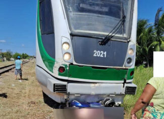 Motociclista morre após ser atingido por VLT durante travessia irregular em linha férrea entre Parque Albano e Conjunto Ceará