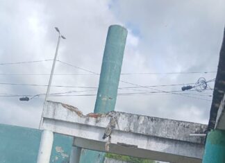 Pais de alunos denunciam abandono e estrutura precária na Escola Adriano Martins, no Pacheco