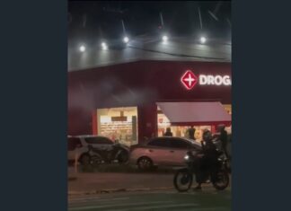 ASSALTO FRUSTRADO: Trio é preso em flagrante durante tentativa de roubo a farmácia no Henrique Jorge