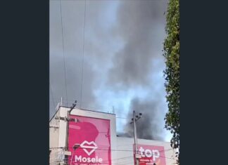 Incêndio de grandes proporções atinge loja de móveis no Centro de Fortaleza