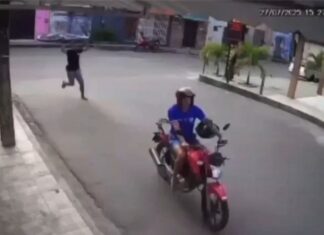 Furto de bicicleta no Mondubim: suspeito foge com comparsa em moto após ação rápida