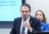 Camilo Santana anuncia possível ampliação do Pé-de-Meia para todos os estudantes do ensino médio a partir de 2026