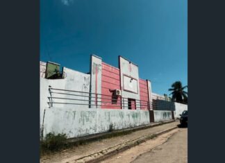 Vereador Neto do Planalto cobra reforma de escola abandonada no bairro Padre Júlio Maria