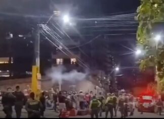 Entregadores de aplicativo realizam novo protesto contra suspeito de agredir colega em Fortaleza