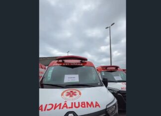 Governo Lula entrega três novas ambulâncias para Caucaia dentro do PAC Seleções