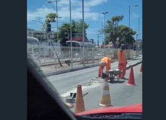 Gradis são retirados da faixa exclusiva de ônibus na Av. Bezerra de Menezes
