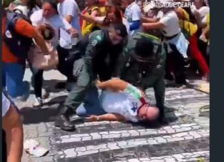 Protesto de agentes comunitários de saúde termina em confronto e denúncia de suposta violência policial em Fortaleza