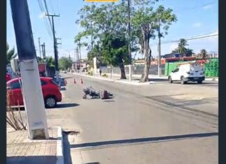 Colisão entre carro e moto é registrada na Avenida Dom Almeida Lustosa na manhã desta quinta-feira (23)
