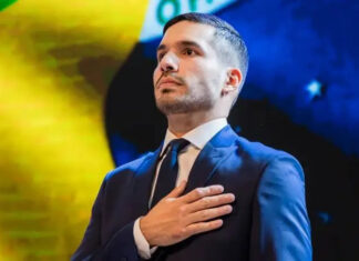 Câmara Municipal de Caucaia aprova título de cidadão caucaiense para o deputado André Fernandes