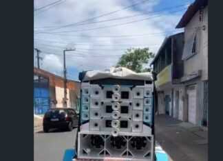 Um Natal de mensagens, mas um ano de abandono em Caucaia