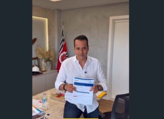 Ex-prefeito Vitor Valim denuncia suposto superfaturamento em contrato de iluminação pública de Caucaia