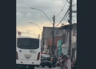 Acidente com vítima fatal é registrado no bairro Acaracuzinho, em Maracanaú