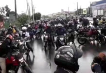 Motoristas e motociclistas por aplicativo protestam em Fortaleza contra o PL 152