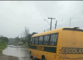 Moradores denunciam abandono e cobram solução para rua no Planalto Cauípe, em Caucaia