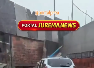 Chuva intensa provoca desabamento de obra e danos a veículos em Jericoacoara