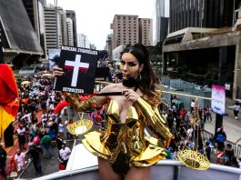Câmara de São Paulo aprova em 1ª votação projeto que proíbe presença de crianças e prevê Parada LGBT+ em locais fechados