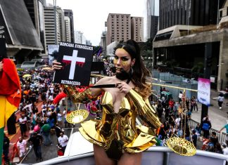 Câmara de São Paulo aprova em 1ª votação projeto que proíbe presença de crianças e prevê Parada LGBT+ em locais fechados