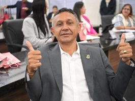 Vereador Neguim Dário solicita recuperação de via e reforço na sinalização de trânsito na Jurema