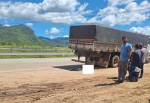 Mulher morre após atropelamento envolvendo caminhão na BR-020, em Caucaia