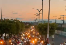 Campanha eleitoral já começou? Multidão acompanha visita de Elmano em Quixeré