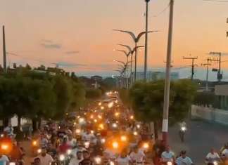 Campanha eleitoral já começou? Multidão acompanha visita de Elmano em Quixeré