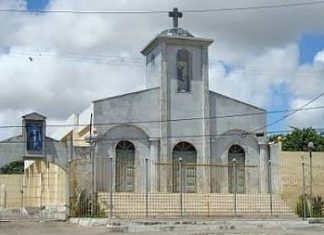 Fiéis mantêm tradição de Corpus Christi com procissão pelas ruas do Marechal Rondon