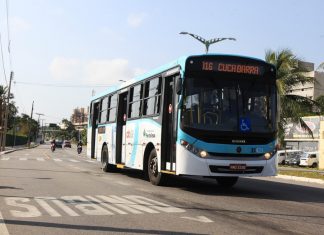Projeto de lei propõe regulamentar venda ambulante dentro dos ônibus de Fortaleza