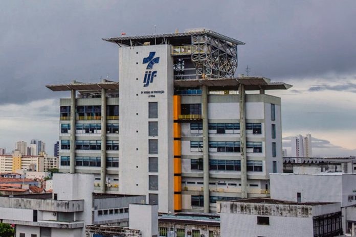 Sindicato dos Médicos denuncia suposto uso de drogas e ameaças dentro do IJF e cobra providências Sindicato dos Médicos denuncia suposto uso de drogas e ameaças dentro do IJF e cobra providências