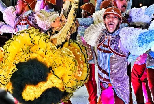 Nação Nordestina conquista o título de campeã do 26º Festeja Ceará Junino Nação Nordestina conquista o título de campeã do 26º Festeja Ceará Junino