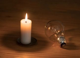 Apagão deixa bairros da Grande Jurema sem energia por mais de uma hora em Caucaia Apagão deixa bairros da Grande Jurema sem energia por mais de uma hora em Caucaia