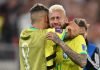 Mesmo eliminados, jogadores da Seleção Brasileira podem receber R$ 3,5 milhões cada pela Copa do Mundo Mesmo eliminados, jogadores da Seleção Brasileira podem receber R$ 3,5 milhões cada pela Copa do Mundo