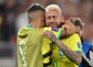 Mesmo eliminados, jogadores da Seleção Brasileira podem receber R$ 3,5 milhões cada pela Copa do Mundo Mesmo eliminados, jogadores da Seleção Brasileira podem receber R$ 3,5 milhões cada pela Copa do Mundo