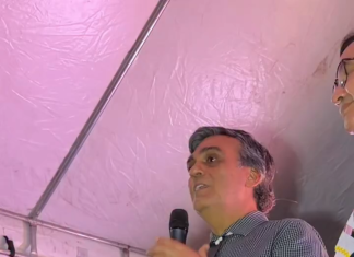 Naumi relembra passado de dificuldades, mas gestão adota medidas que penalizam justamente quem mais precisa Naumi relembra passado de dificuldades, mas gestão adota medidas que penalizam justamente quem mais precisa