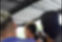 Vídeo mostra homem sendo agredido por grupo de motoentregadores em Fortaleza Vídeo mostra homem sendo agredido por grupo de motoentregadores em Fortaleza