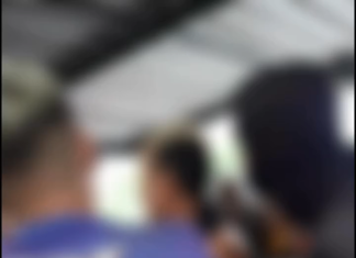 Vídeo mostra homem sendo agredido por grupo de motoentregadores em Fortaleza Vídeo mostra homem sendo agredido por grupo de motoentregadores em Fortaleza