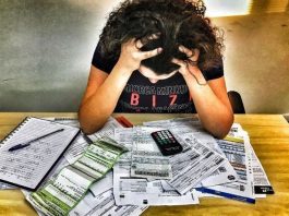 Endividamento das famílias brasileiras bate recorde histórico e atinge 81,6%, aponta CNC Endividamento das famílias brasileiras bate recorde histórico e atinge 81,6%, aponta CNC