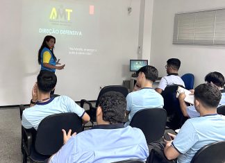 AMT leva orientações sobre direção defensiva à SIPAT da Empresa Vitória AMT leva orientações sobre direção defensiva à SIPAT da Empresa Vitória