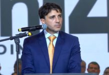 Renan Santos é lançado candidato à Presidência e diz: “Vamos matar quem roubar” Renan Santos é lançado candidato à Presidência e diz: "Vamos matar quem roubar"